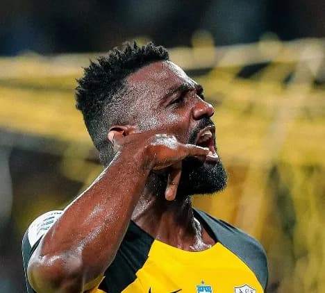 Football : Frantzdy Pierrot dans l'impasse à l'AEK Athènes, son avenir en suspens