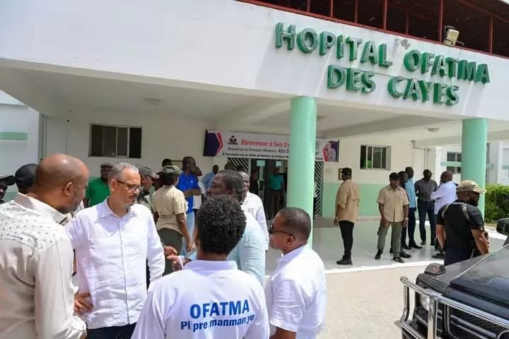Le prix d'une séance de dialyse passe de 15 000 à 5 000 gourdes à l'Hôpital OFATMA des Cayes